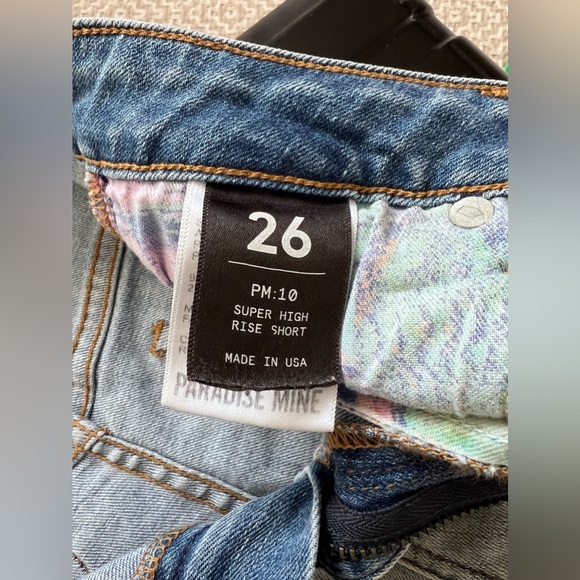 Aritzia Paradise Mine Super High Waist Denim Shorts Size 26 - Picture 5 of 5